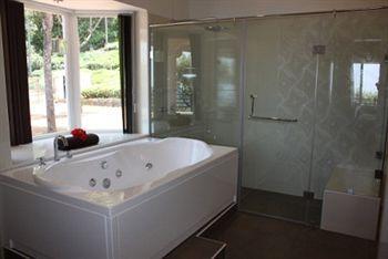 Farview Mountain Resort Villas Уті Екстер'єр фото